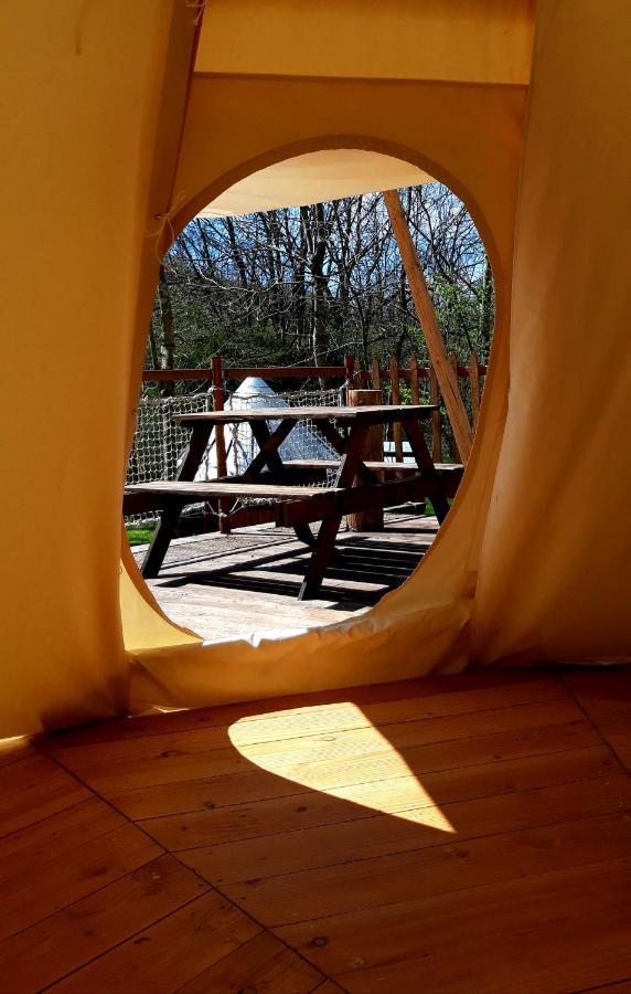 מלון Cambounes Le Tipi A Marie, Deconnectez- Vous !!! מראה חיצוני תמונה