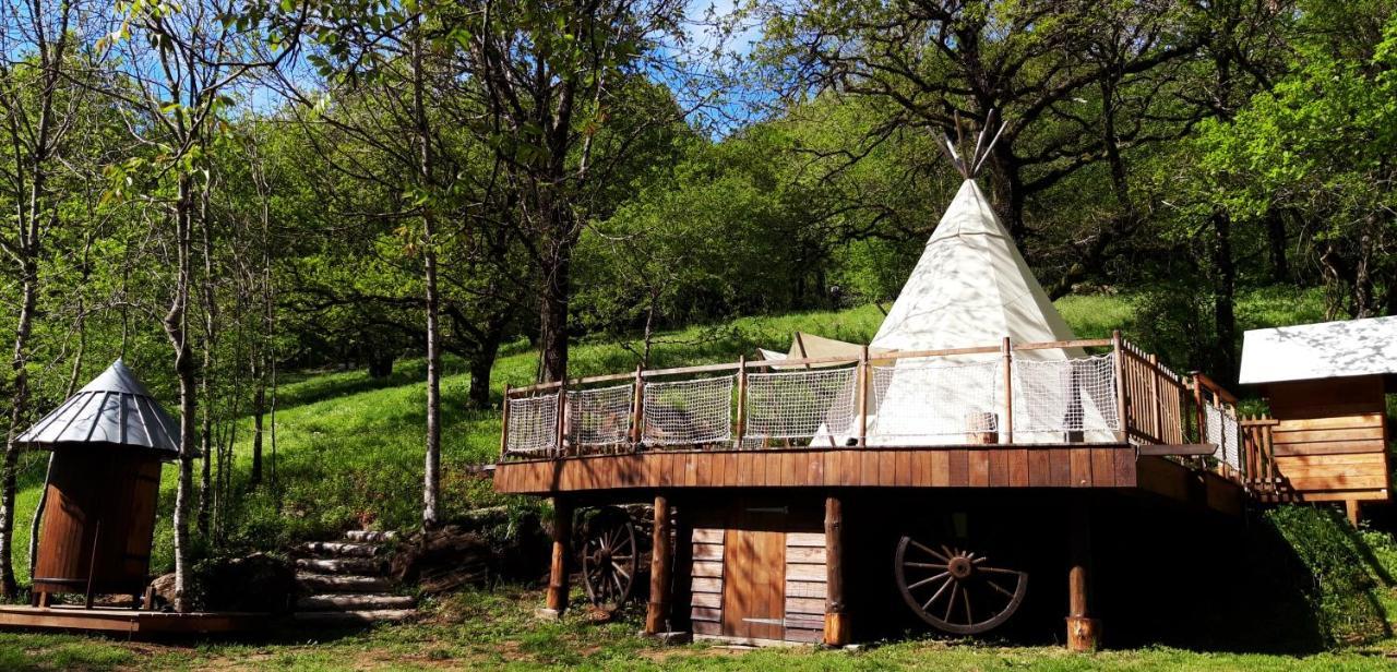 מלון Cambounes Le Tipi A Marie, Deconnectez- Vous !!! מראה חיצוני תמונה
